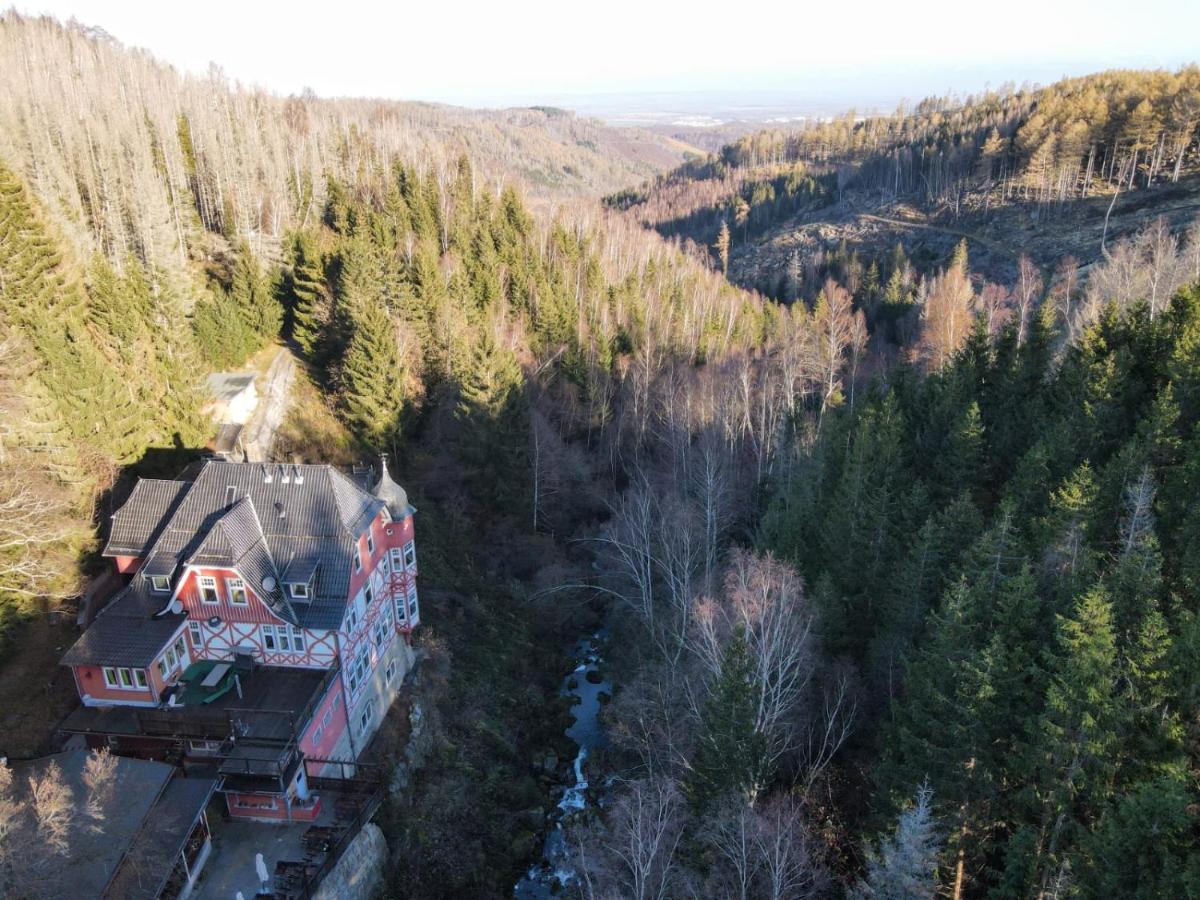 Waldgasthaus & Berghotel Steinerne Renne ヴェルニゲローデ エクステリア 写真