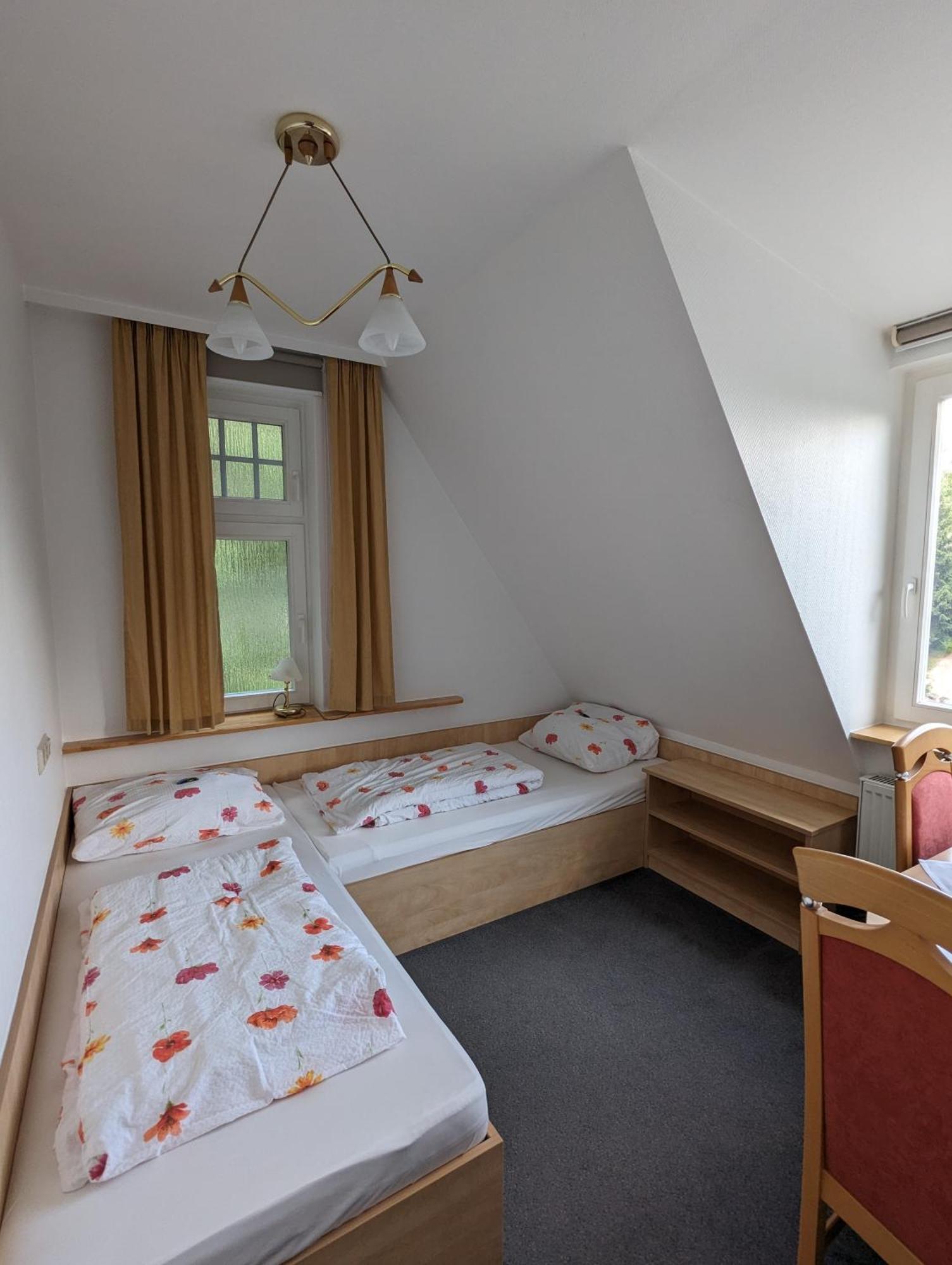 Waldgasthaus & Berghotel Steinerne Renne ヴェルニゲローデ エクステリア 写真
