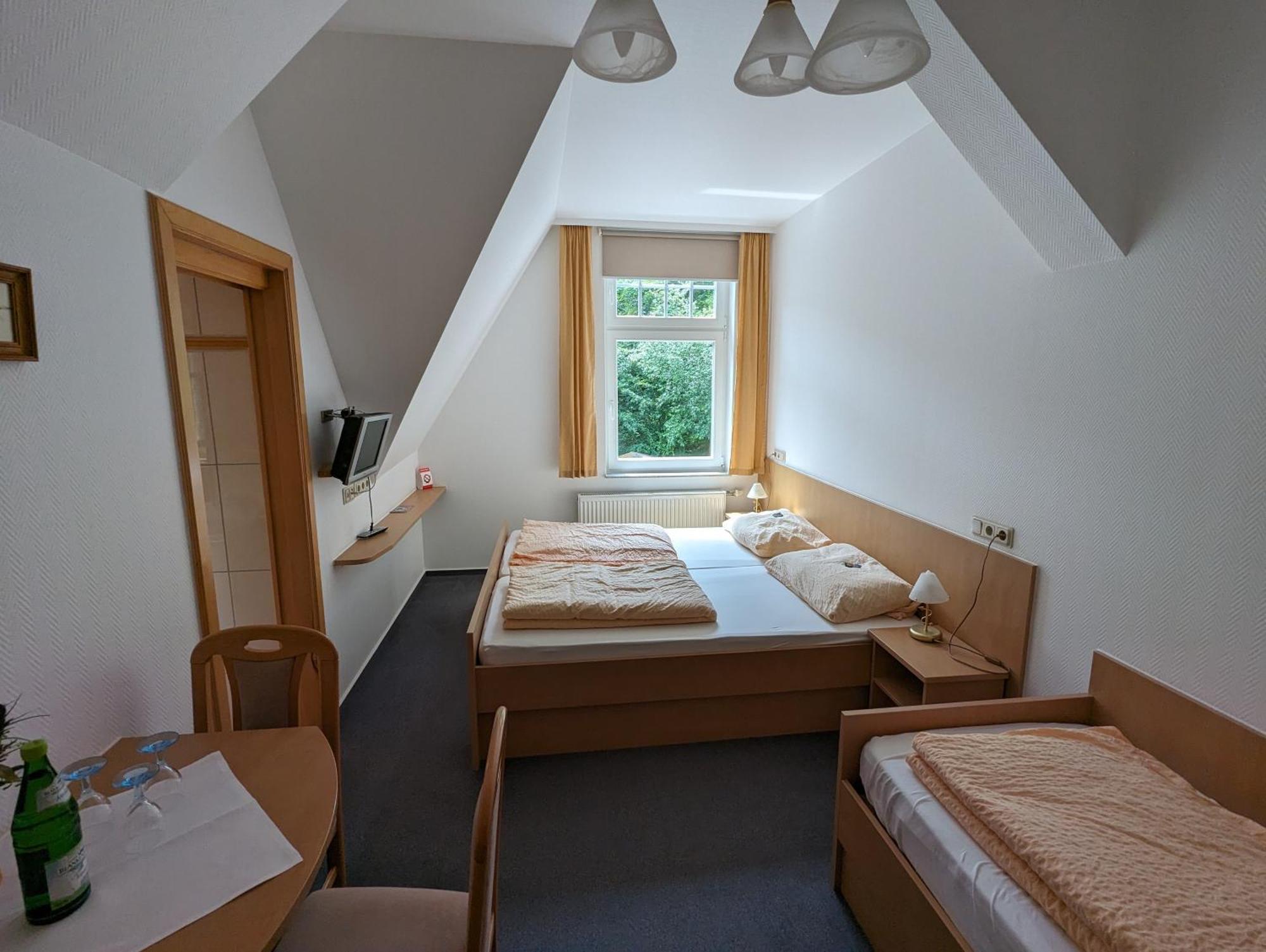Waldgasthaus & Berghotel Steinerne Renne ヴェルニゲローデ エクステリア 写真